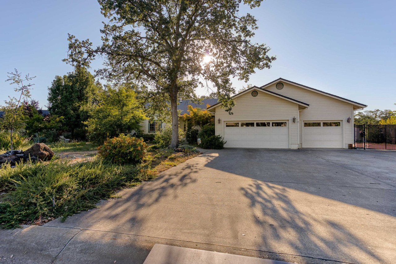 3347 Toro Way