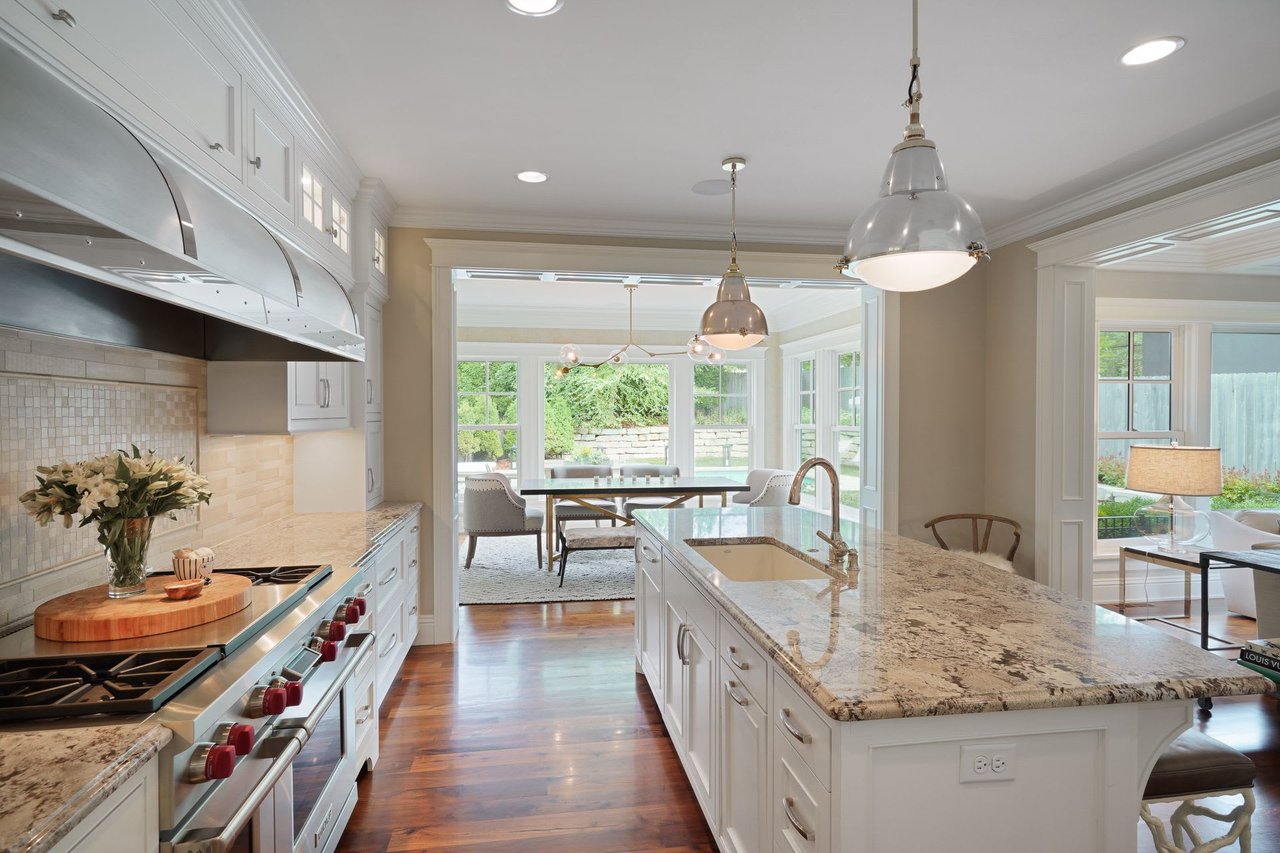 *PENDING* 5333 Halifax Ave, Edina