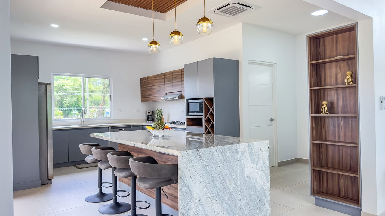 Uvita Paradise Brand New 3 Bedroom, 2.5 Bathroom Modern Home
