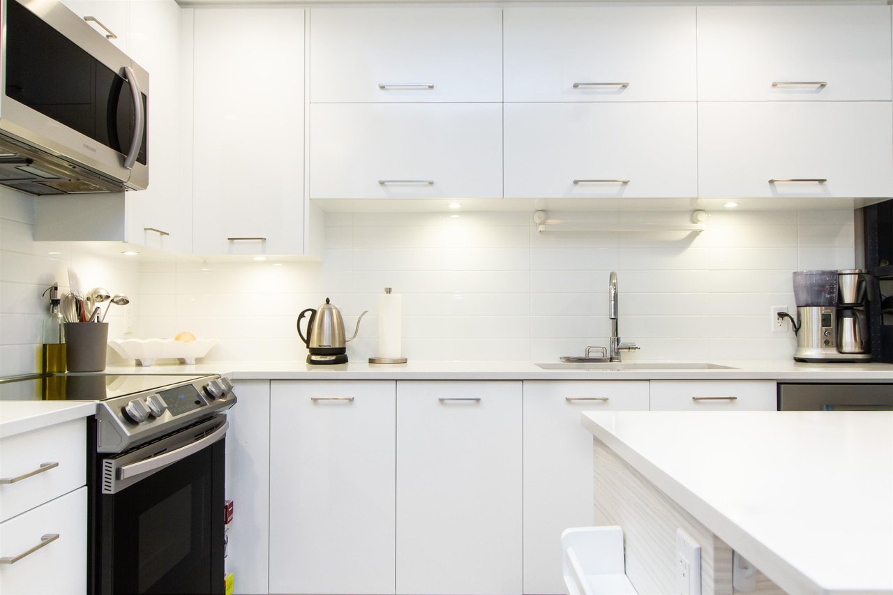 604-38033 Second Ave