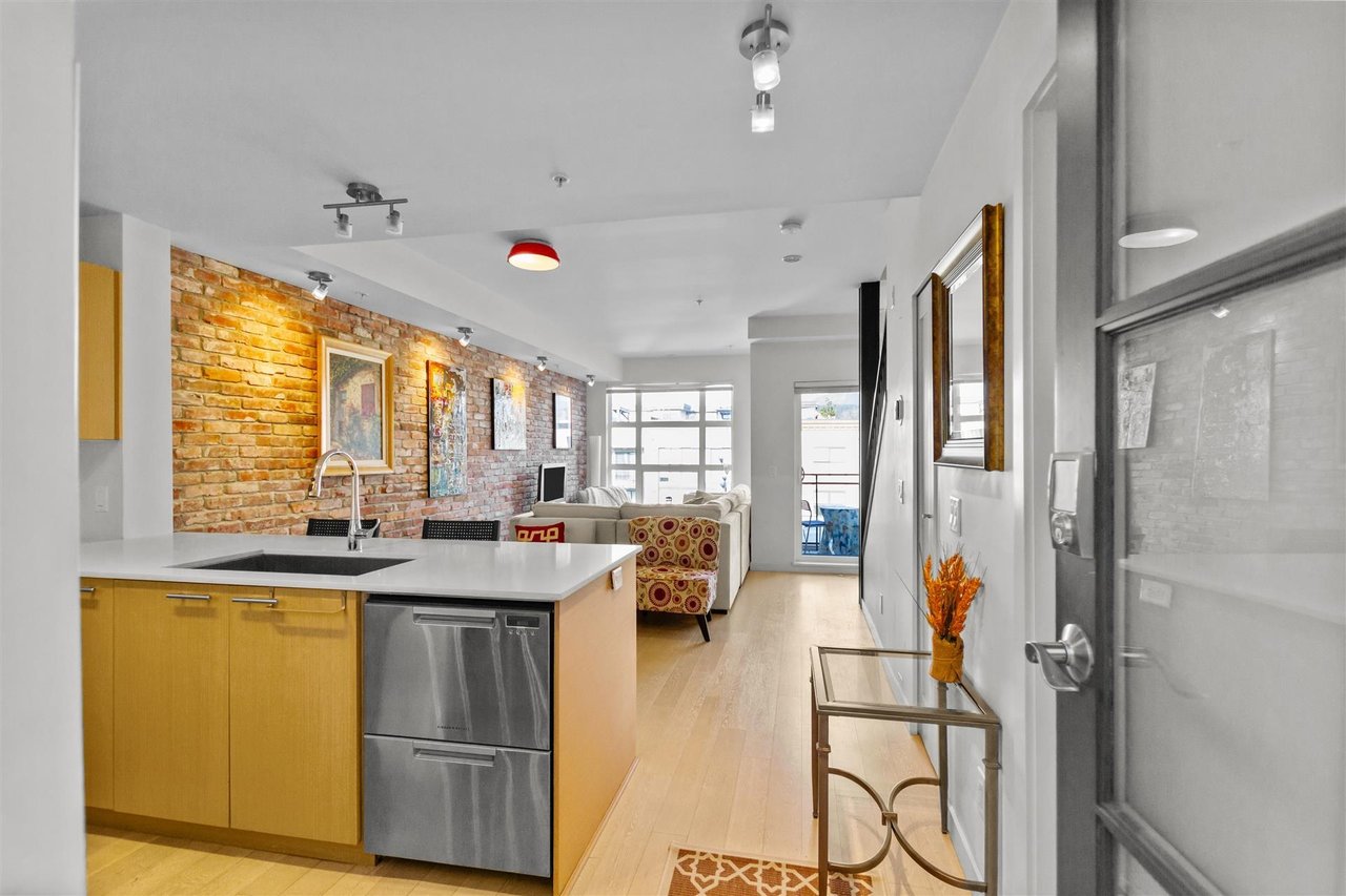322-95 Moody Street, Port Moody