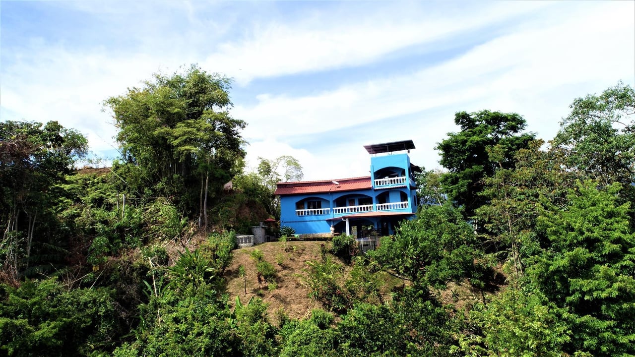 Iconic Eco-lodge With Outstanding Ocean, Sunset, and Mountain Views