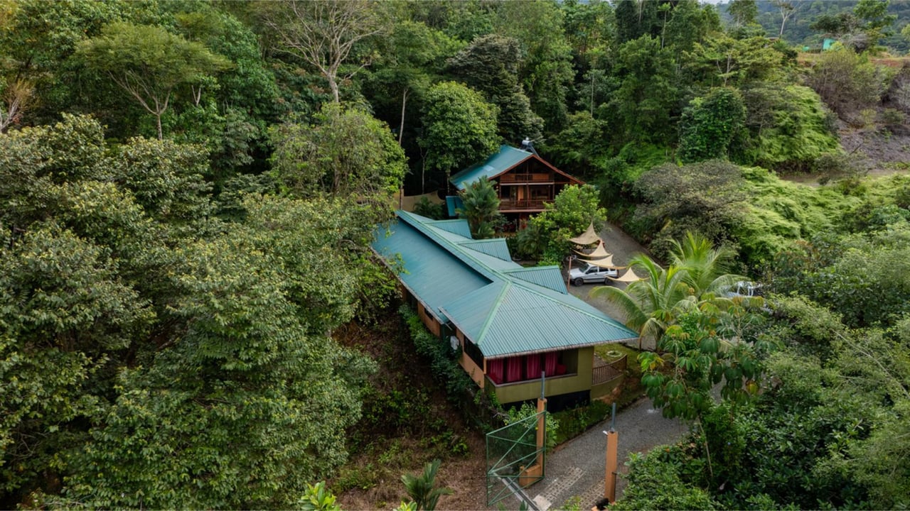 Ocean View Hotel with Expansion Land, Uvita, Puntarenas