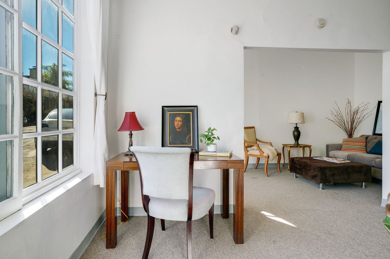 Hollywood Hills Pied de Terre - Another Off Market Sale