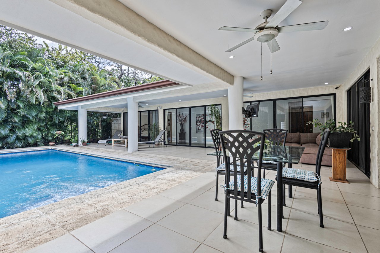Single Story Family Home, Papagayo, Guanacaste