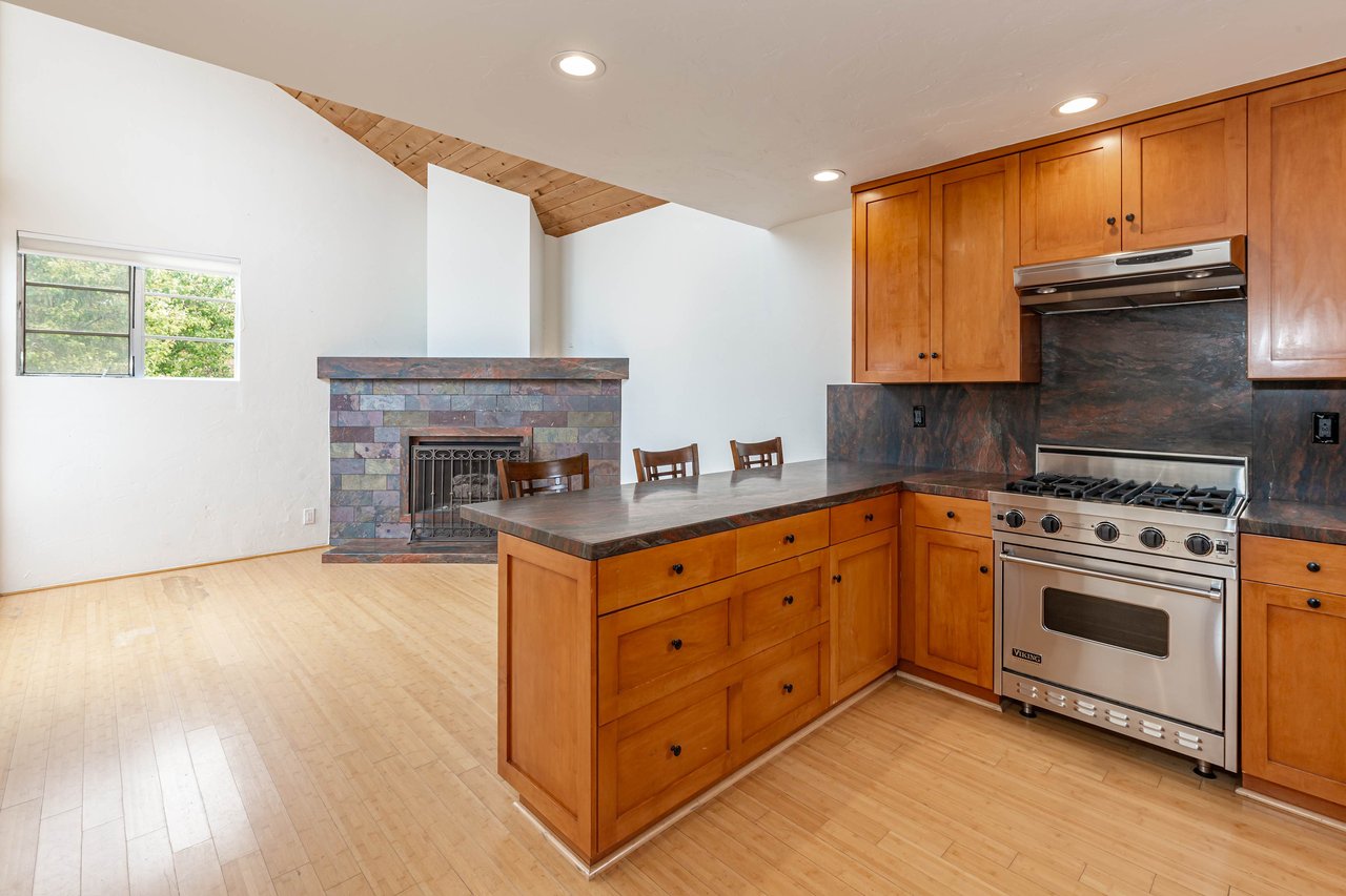 29233 Heathercliff Rd Unit: 2