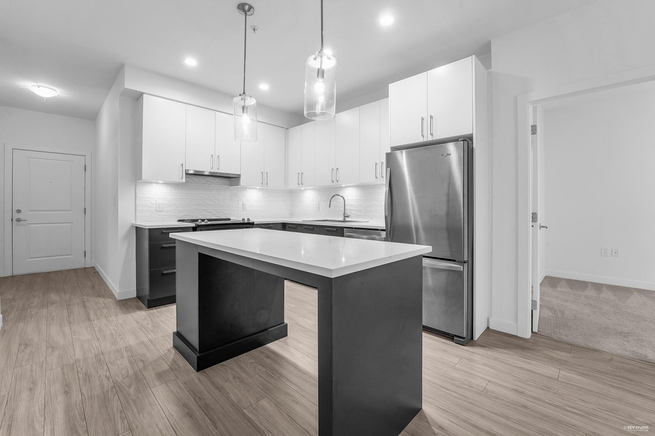 A304-20834 80 Ave