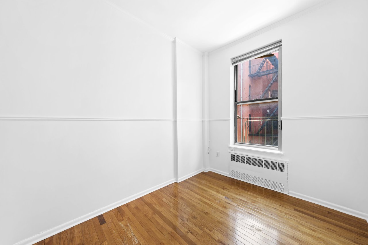 10-12 W 107th St, Unit 4C