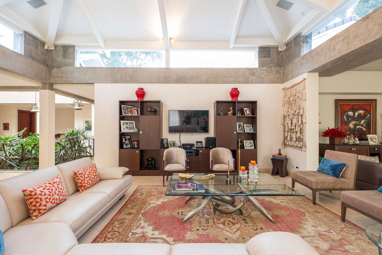 Modern Single Level Residence, Escazu, San Jose