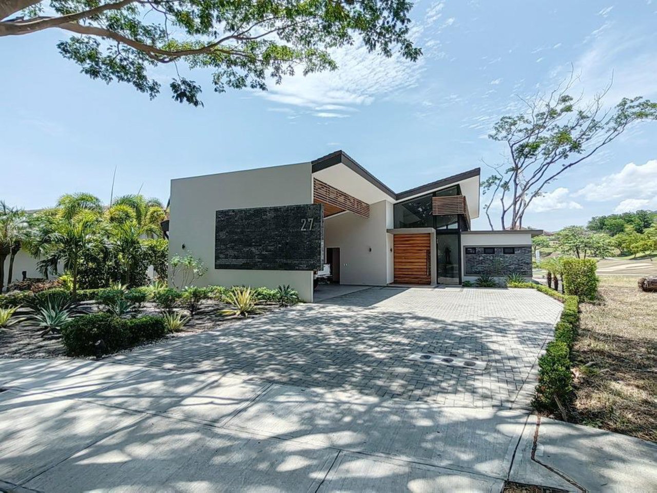 Contemporary Golf Front Home, Conchal, Guanacaste