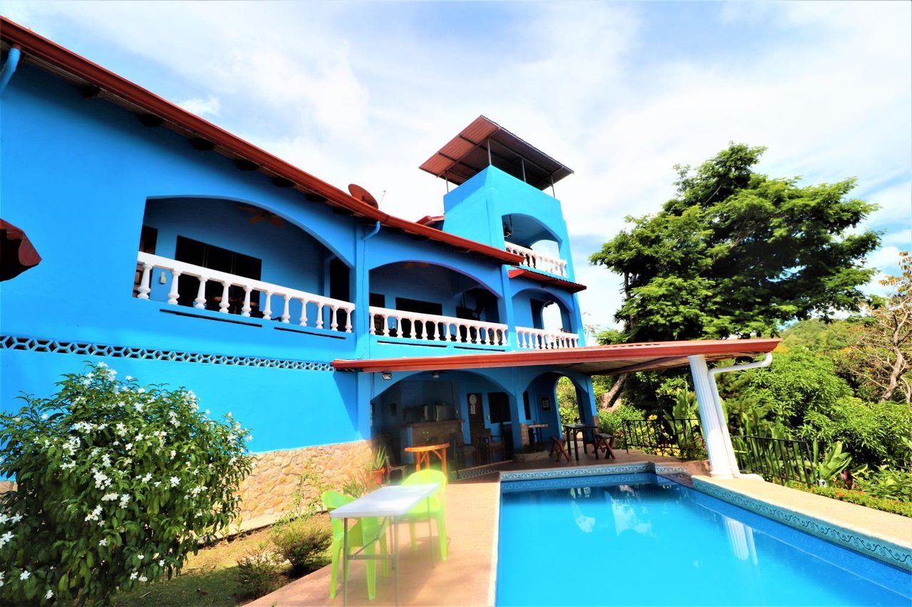 Iconic Eco-lodge With Outstanding Ocean, Sunset, and Mountain Views