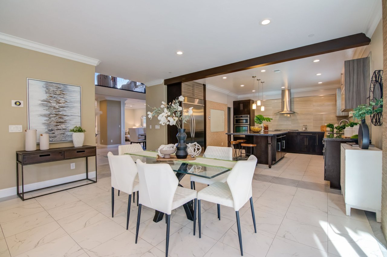 3902 Mars Court