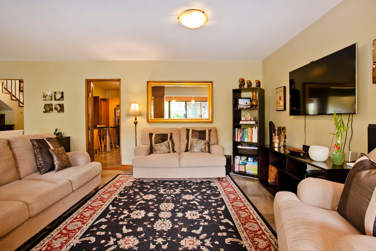 Remodeled Garden Townhome, Escazu, San Jose