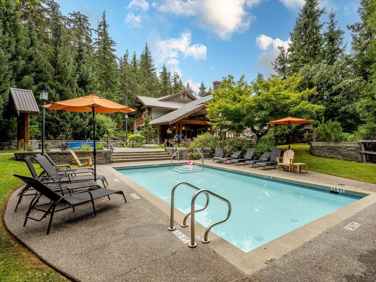 207 G3-4653 Blackcomb Wy