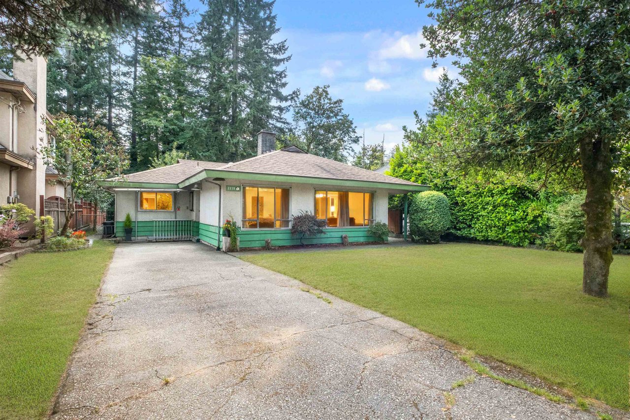 2239 Windridge Dr