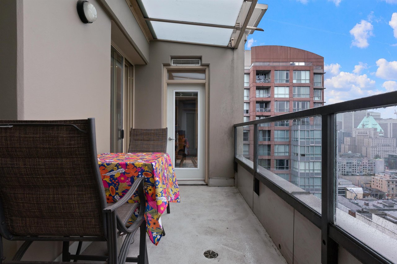 3003-969 Richards Street, Vancouver