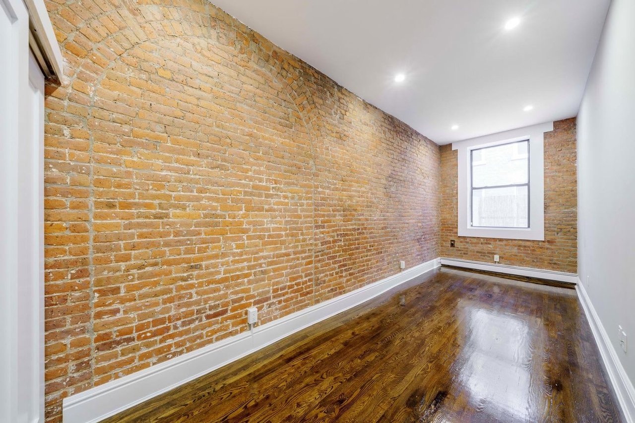 120 West 25th St, #2W