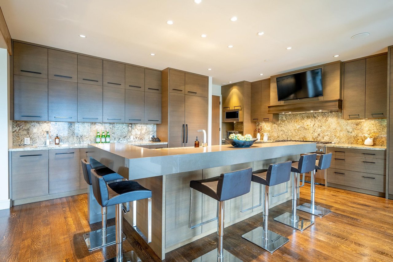 2963 High Point Drive, Whistler