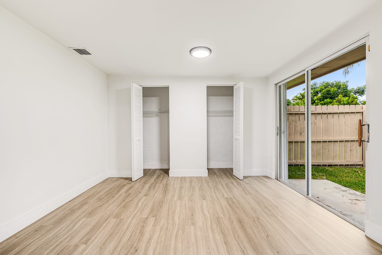 25038 SW 124th Ct, Miami, FL. 33032