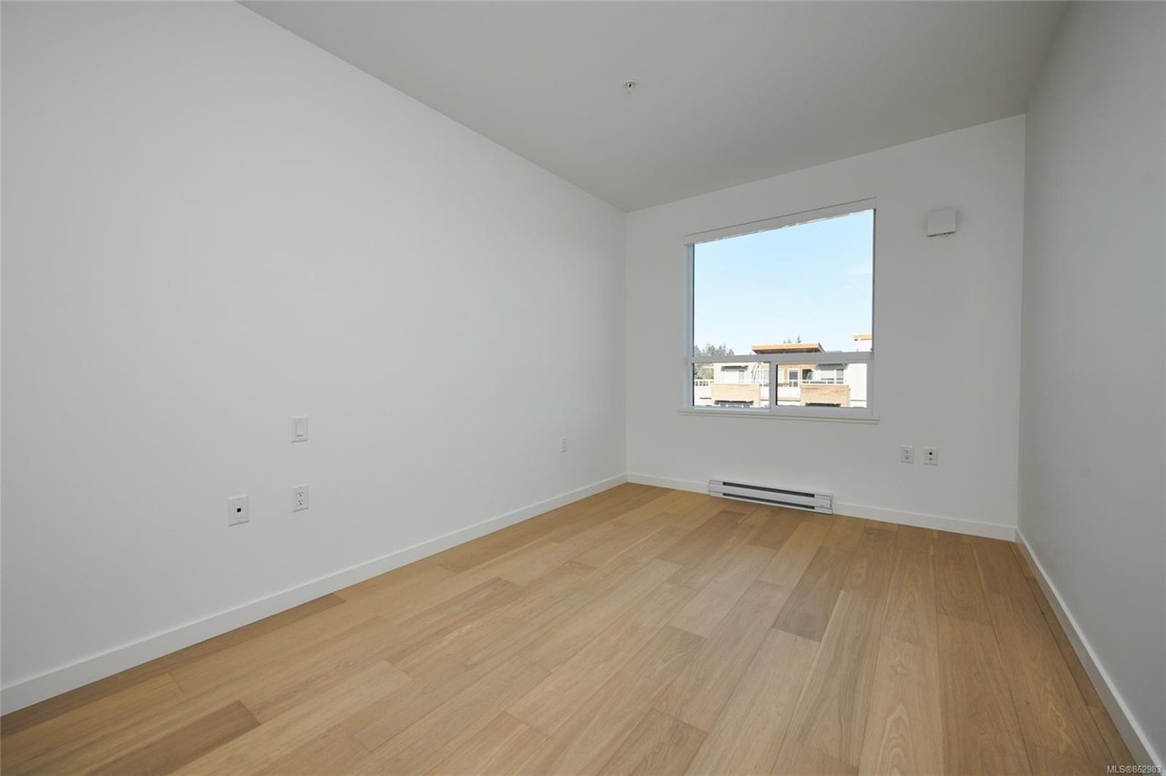 503-7162 West Saanich Rd, Central Saanich