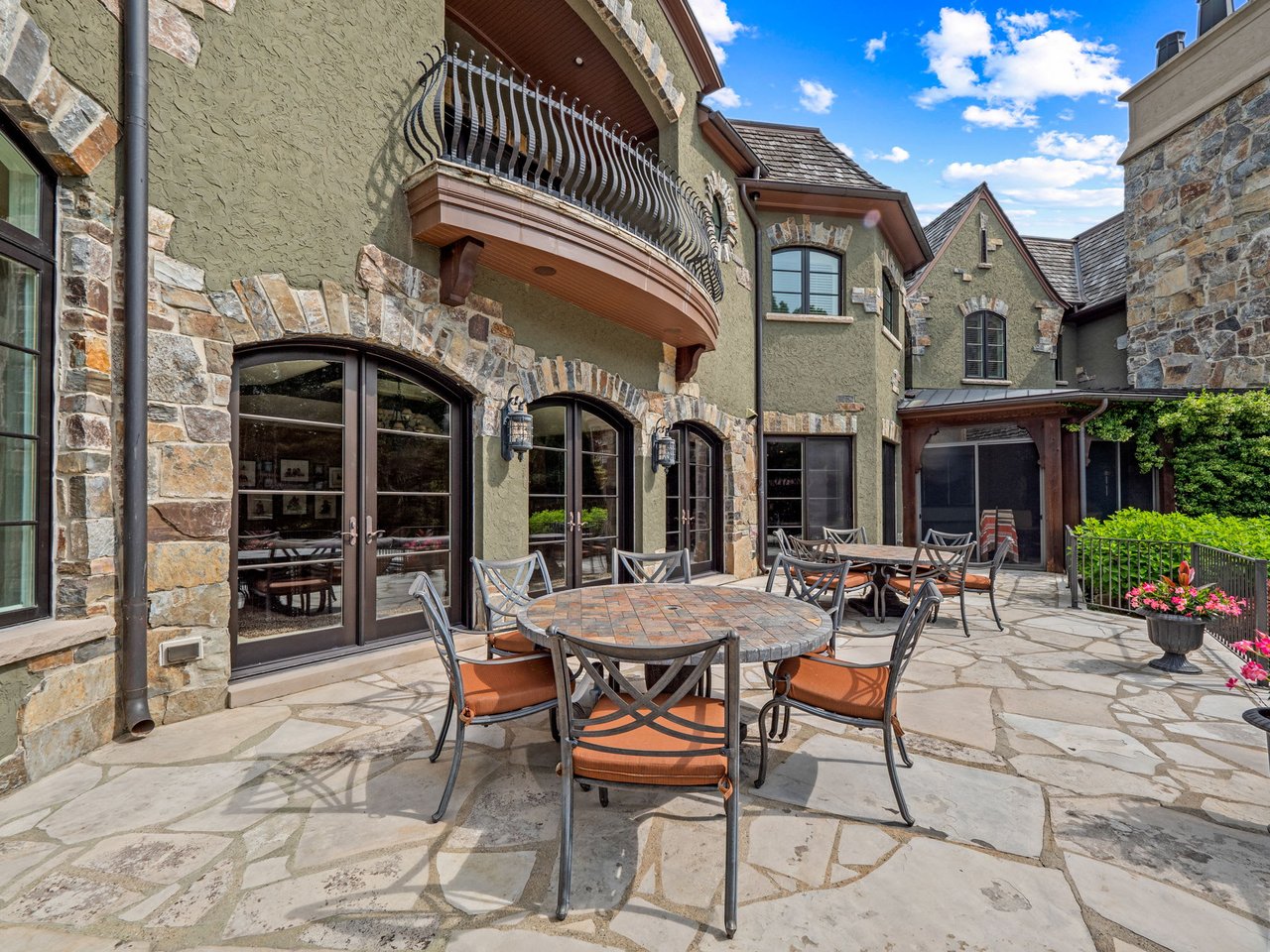 26565 Scenic Drive