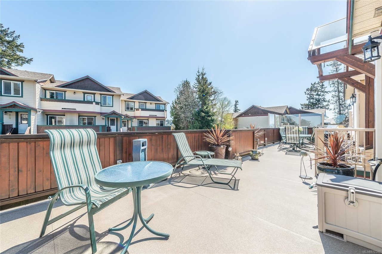24-108 Aldersmith Pl