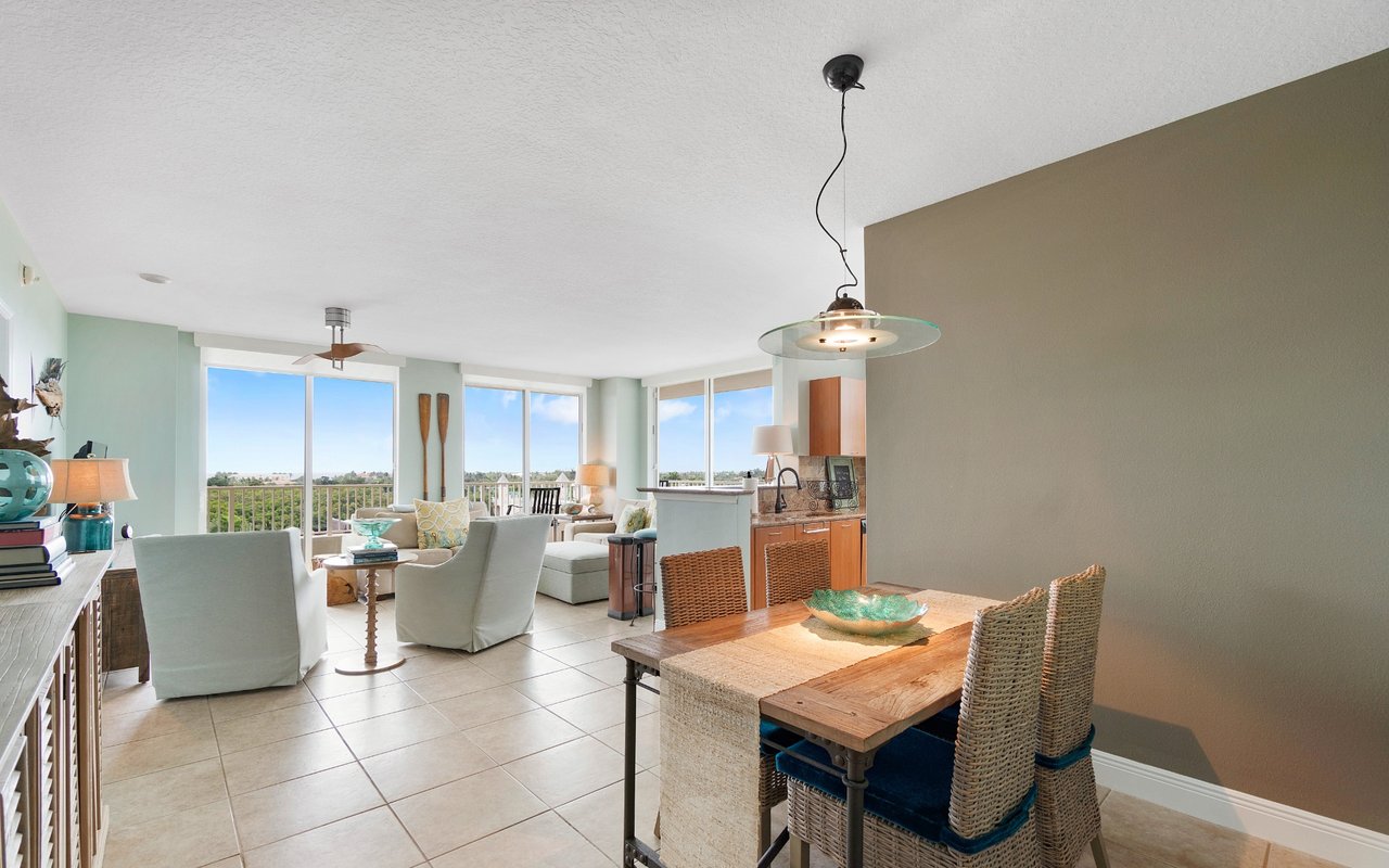 625 Casa Loma Blvd, #702