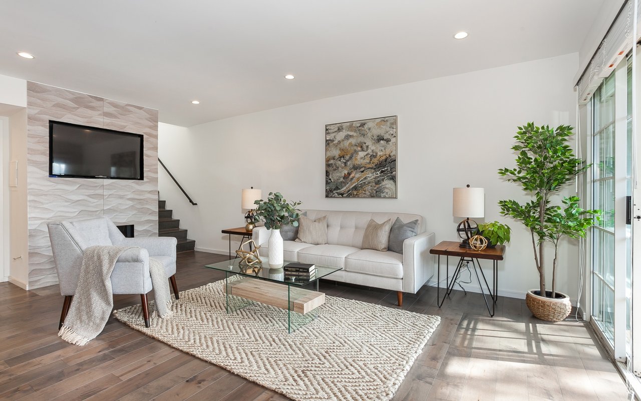 2300 Duane St, #6