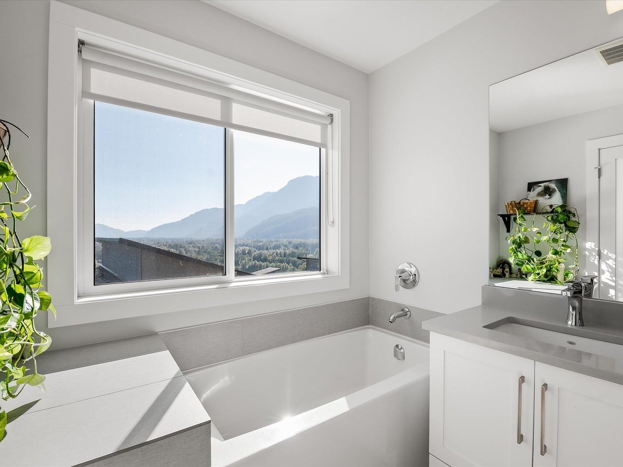 5-41333 Skyridge Pl
