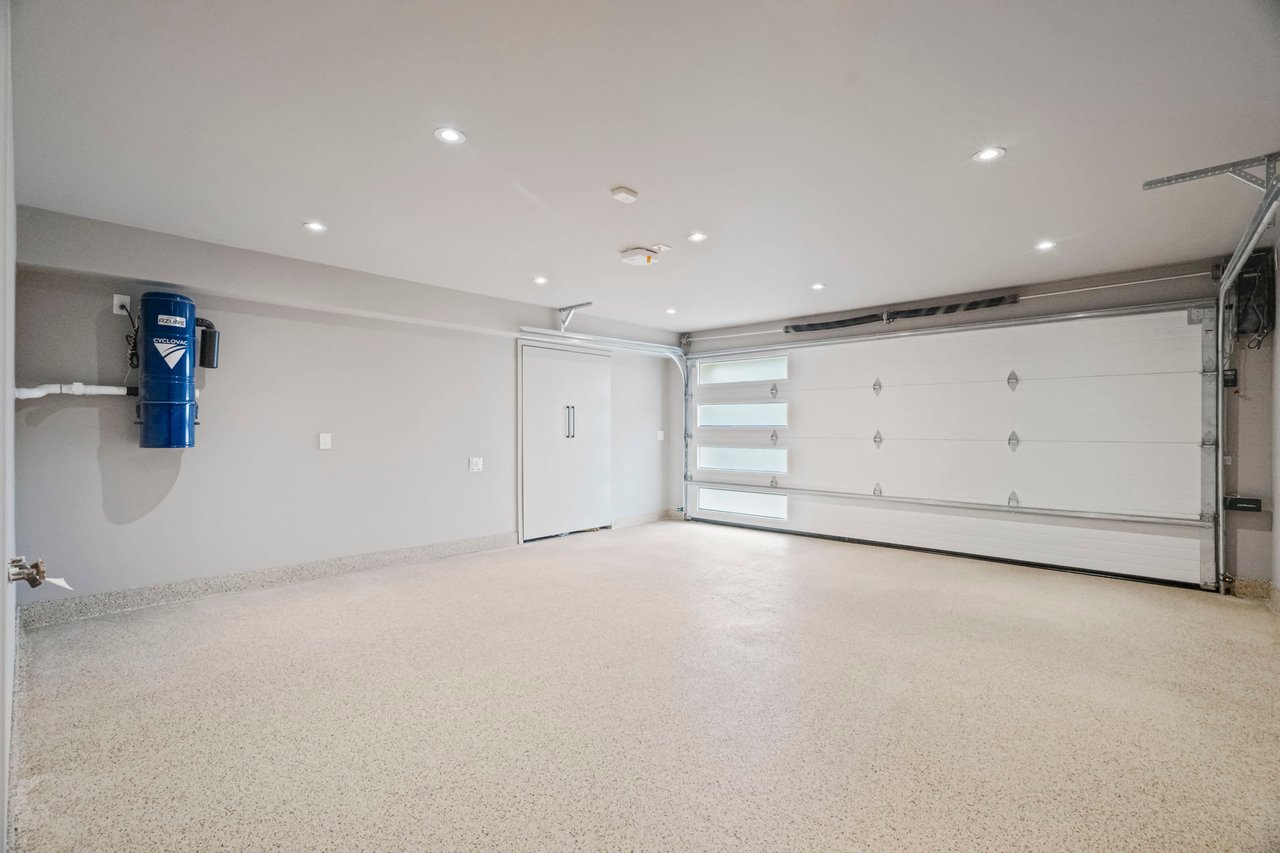 Exquisite Custom-Built Residence