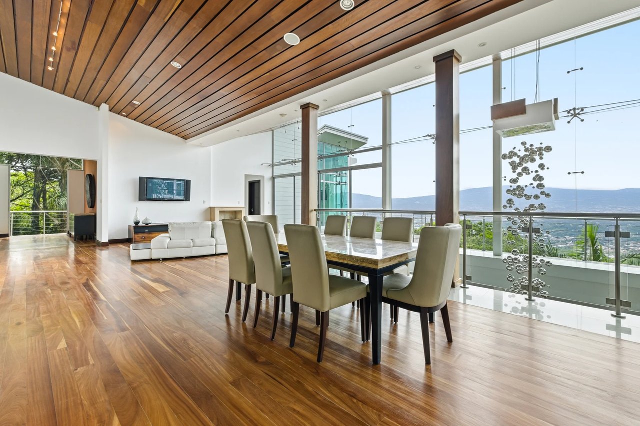 Panoramic Valley Views Retreat, Santa Ana, San Jose