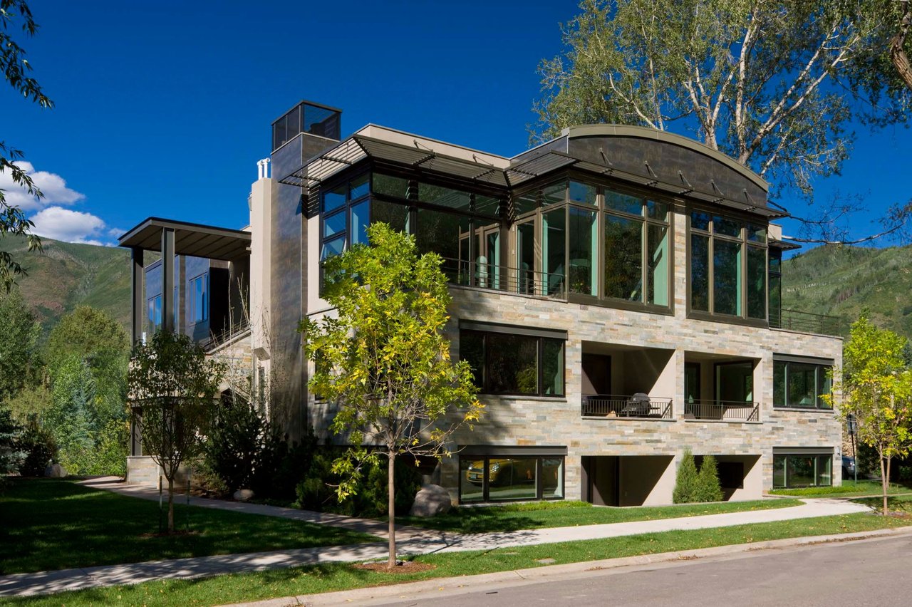 104 W Cooper, #3 