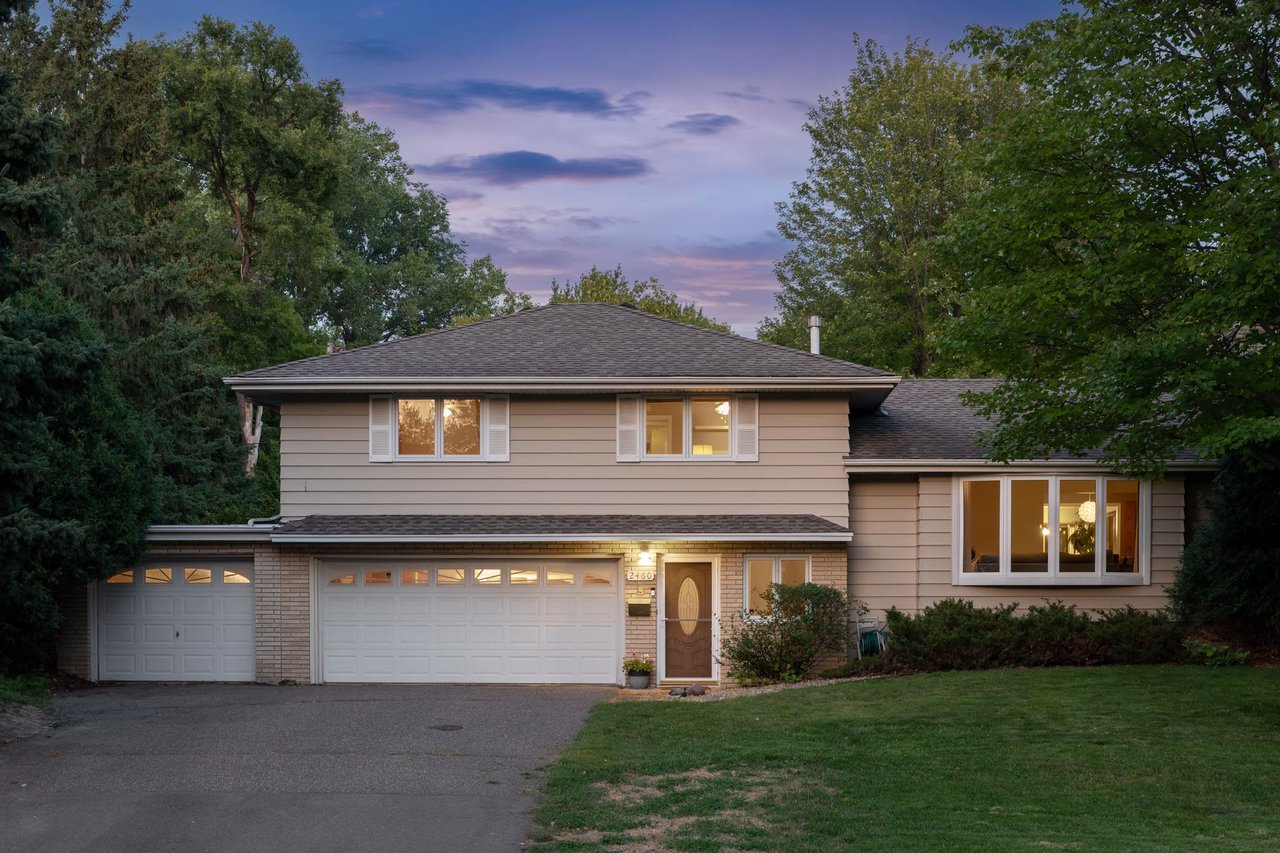 2460 Zealand Ave N, Golden Valley