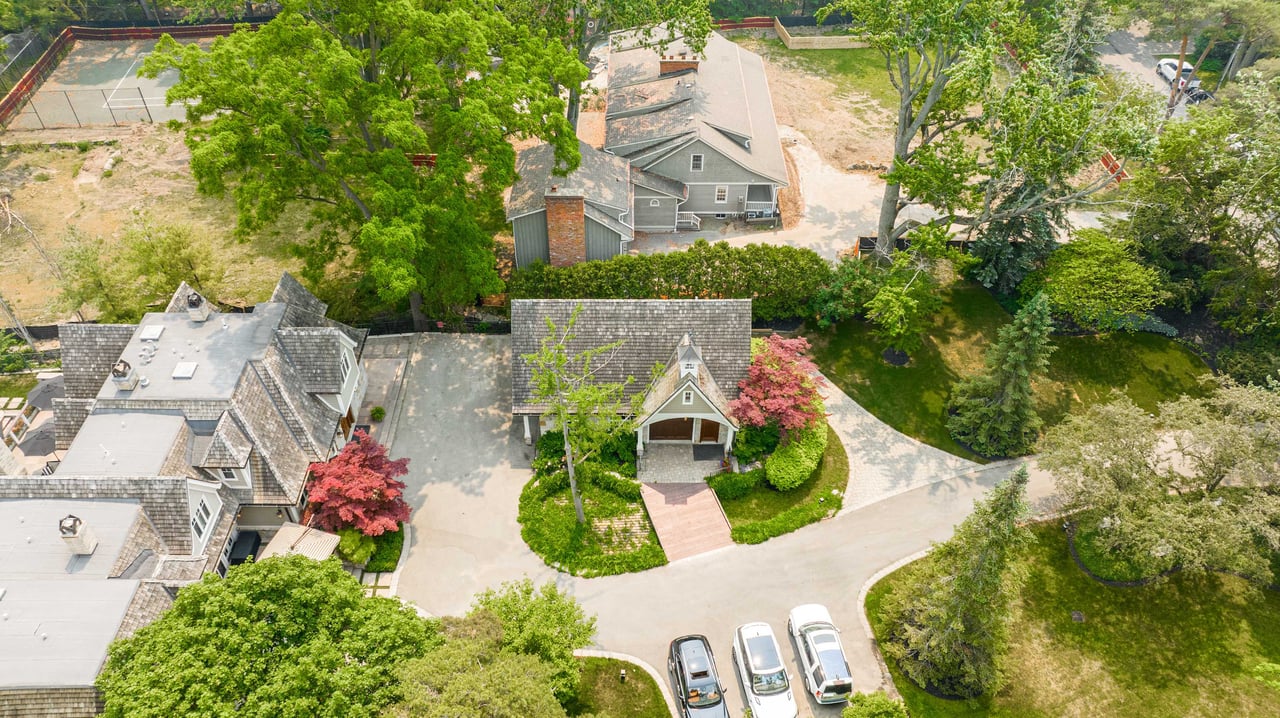 Ranch Inspired Estate in Oakville 