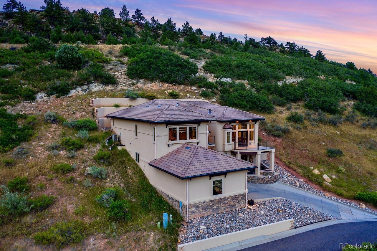 6658 Old Ranch Trl