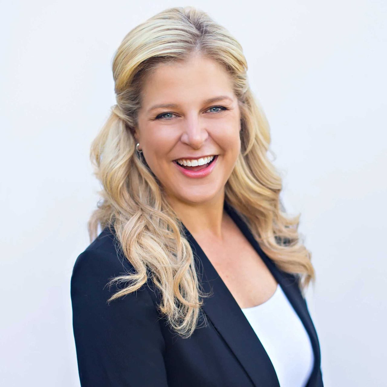 Jaime Krupnick Westlake Village, CA Real Estate Agent Headshot