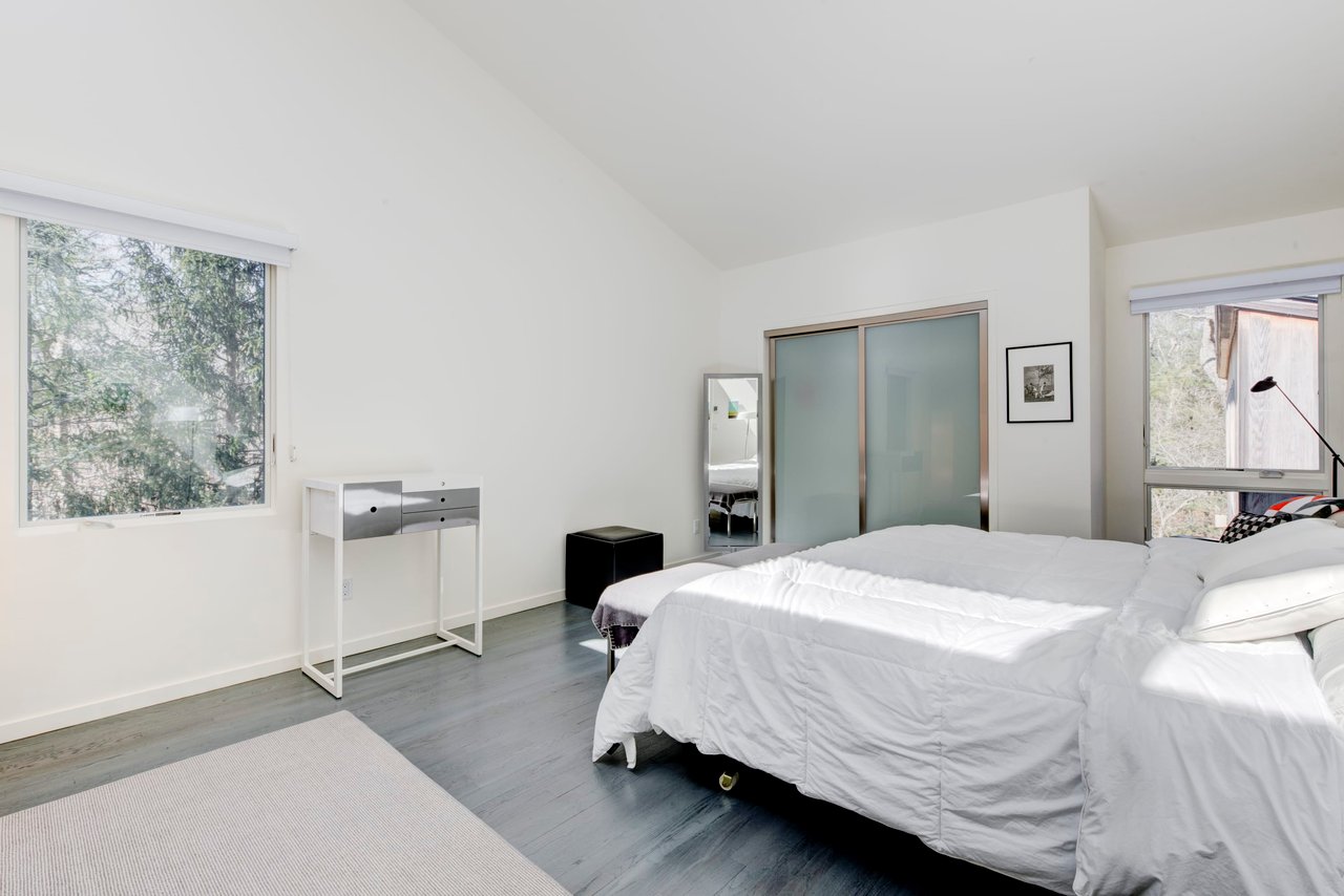 East Hampton Modern
