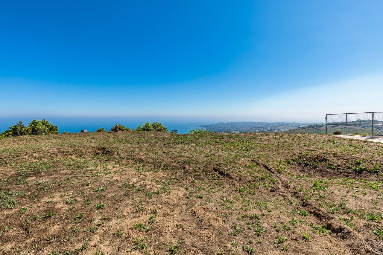 27487 Latigo Bay View Dr