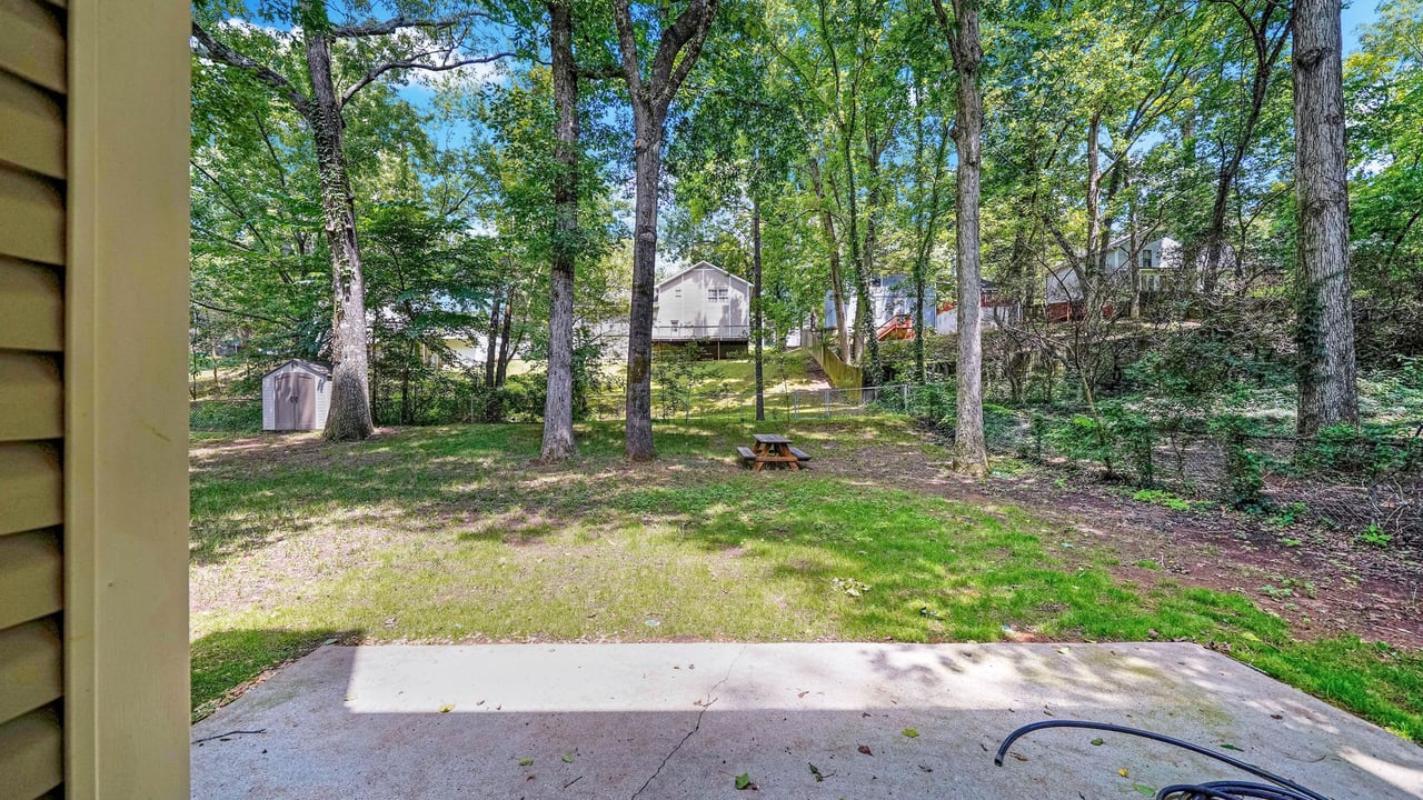 Four bedrooms in Madison City UNDER $2000!