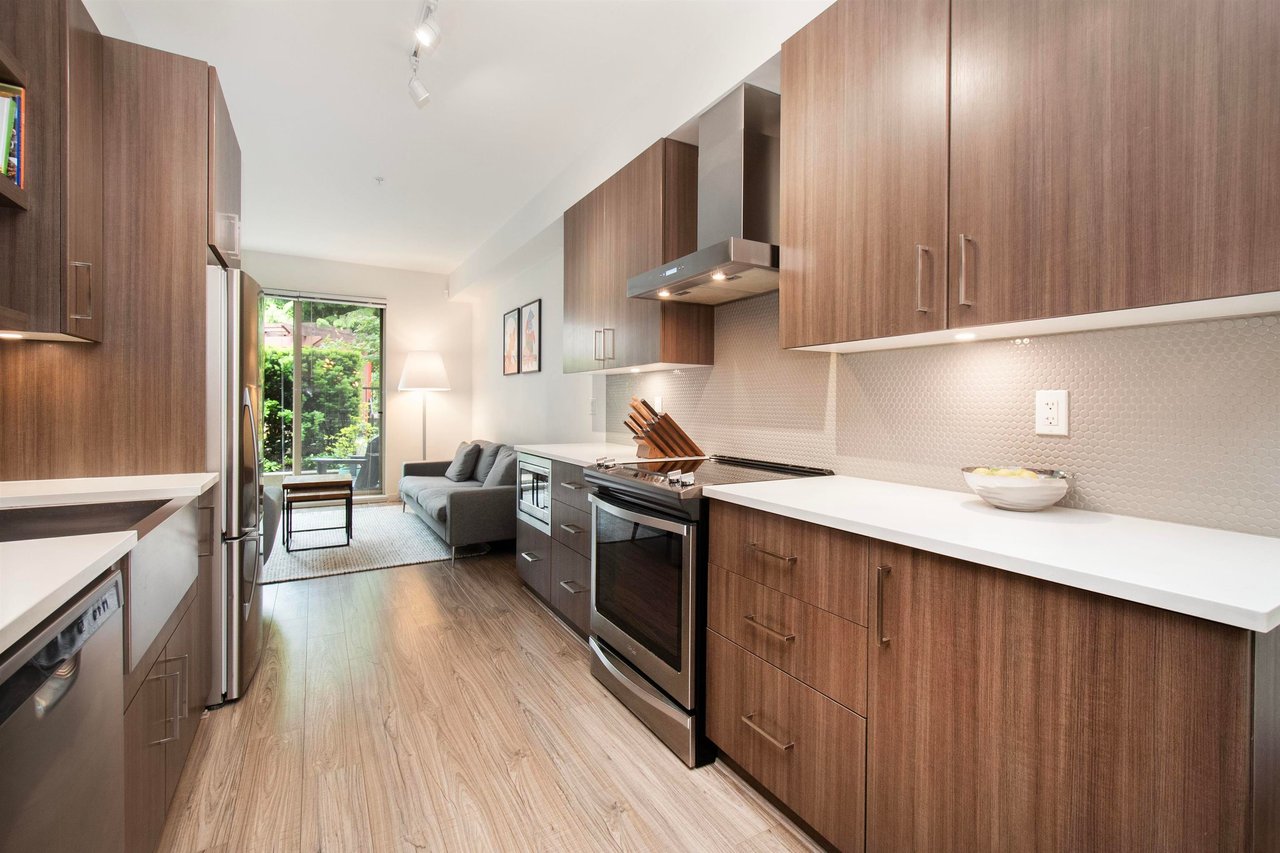 14-433 Seymour River Pl