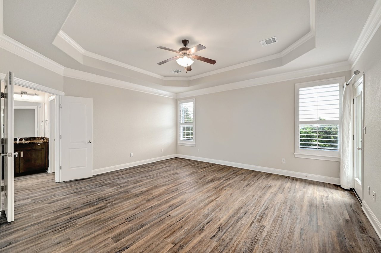 Stunning 5-Bedroom Luxury Home with Breathtaking Hill Country Views in Gated Community! | Short Walk to Lake Travis H.S. | Resort-style Amenities