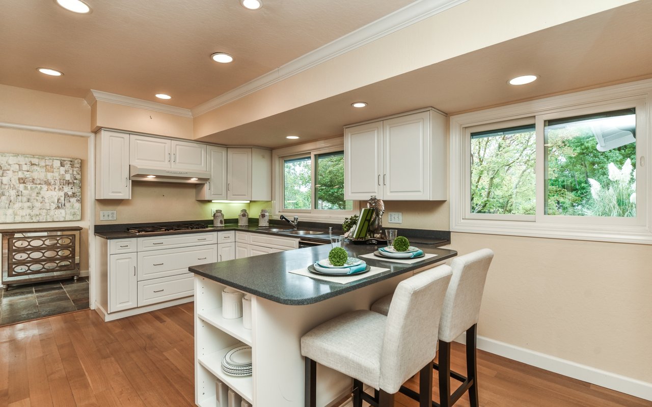 256 Gerry Ct