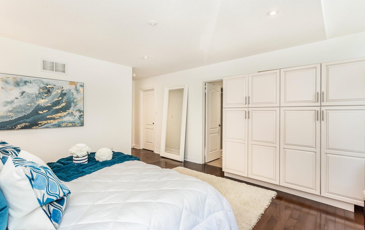 1A Elhurst St