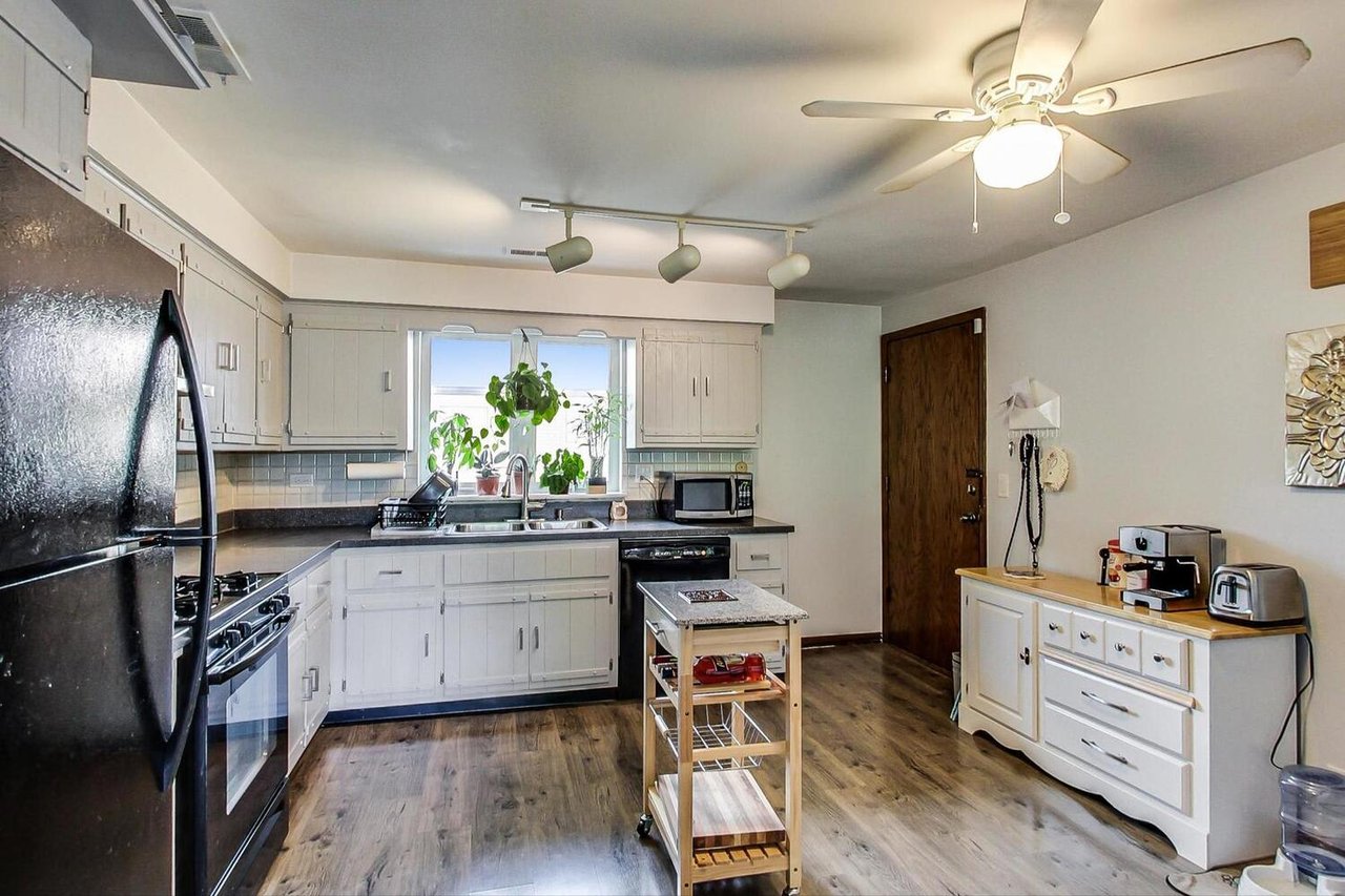 4540 N Linder Avenue # 3C