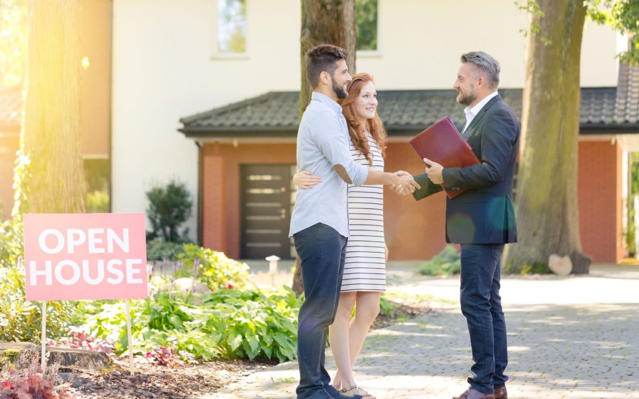 Little-Known Ways We Use to Attract More Open House Guests