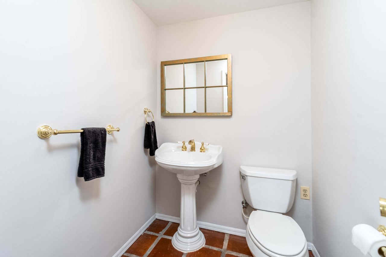 20 Radtke Road, Randolph, NJ 07869