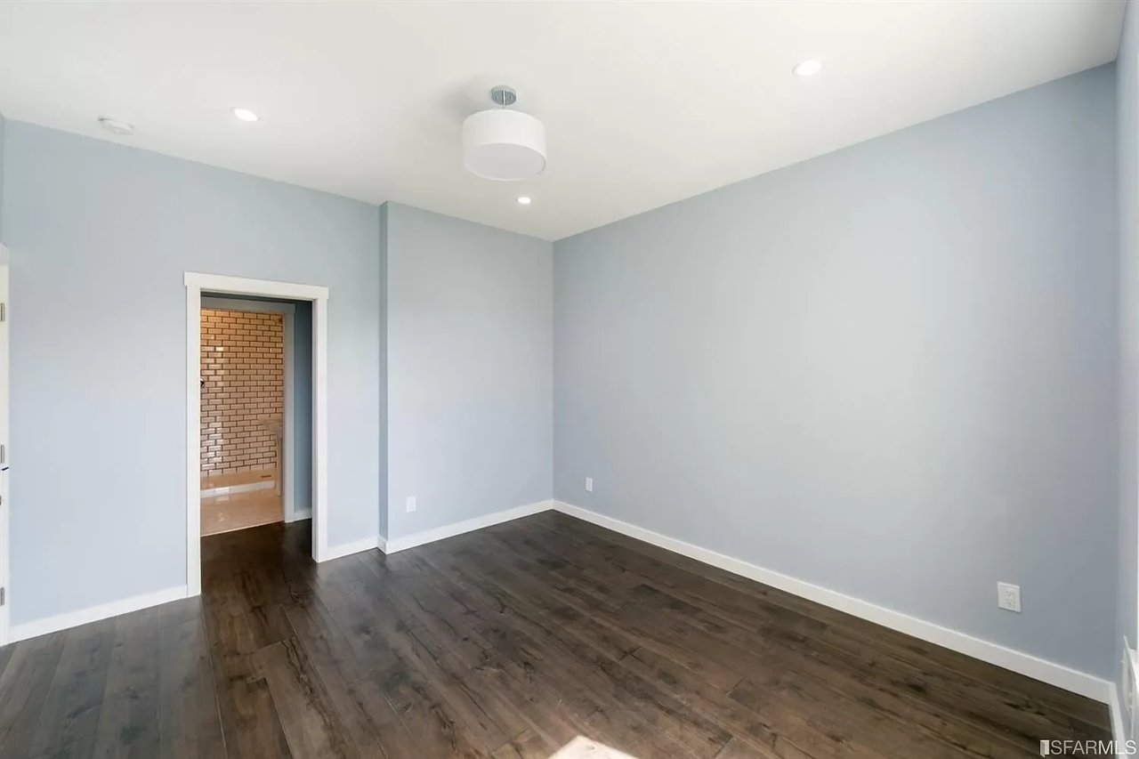 631 6th Ave