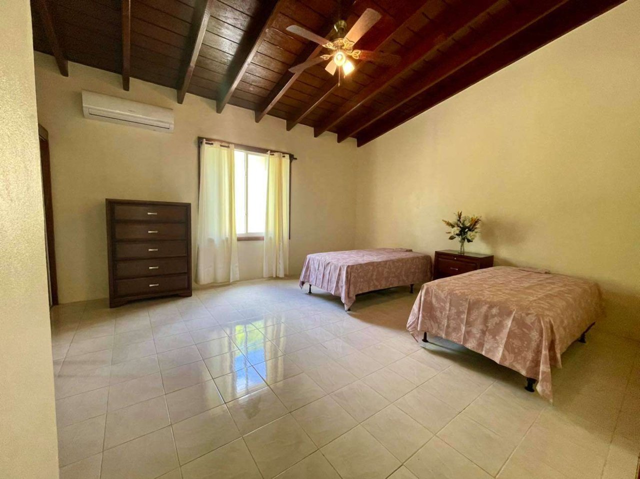 458 Fahie Hill 2 Bedroom Apartment