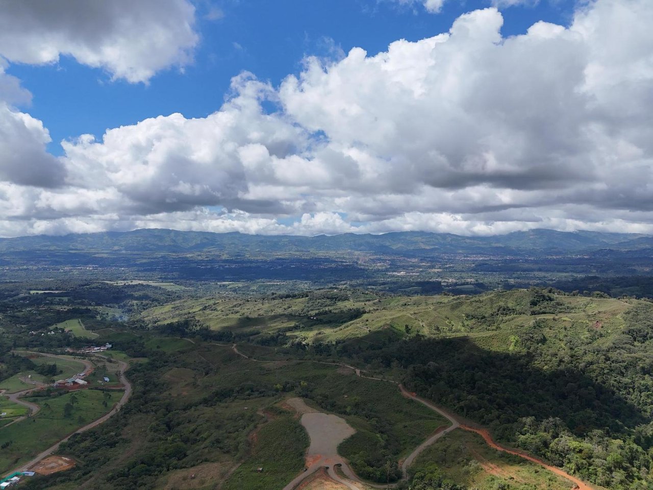 River and Waterfall Ranch, Perez Zeledon, San Jose