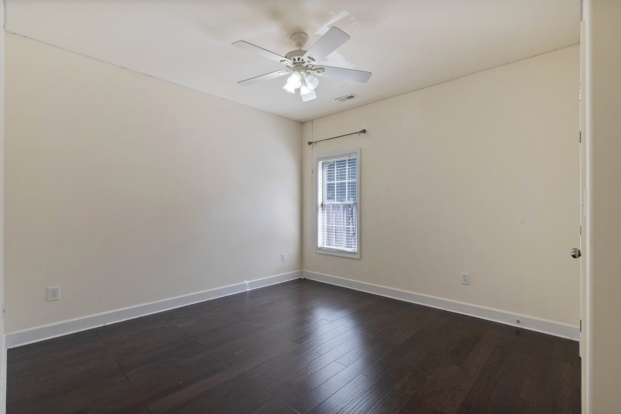 Spacious Home with Fenced Yard in Madison City Schools